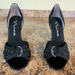 Nina black peep toe satin dressy sandals. 8 M 3”